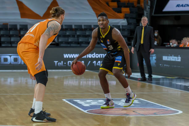 看到球队不 看到球队不