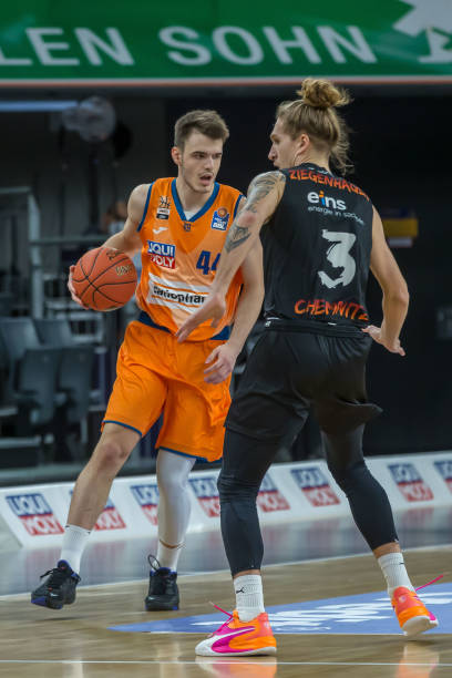 多名主力球 多名主力球