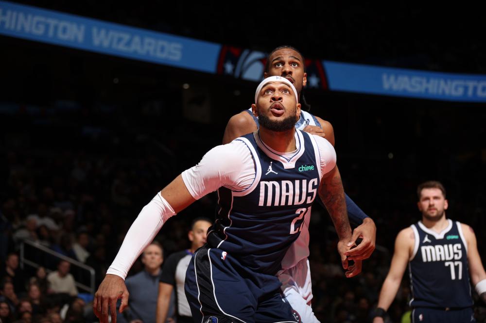 在赛季中与 在赛季中与